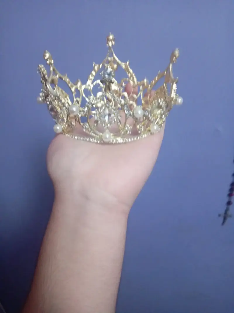 Tiara dorada de perlas - 3