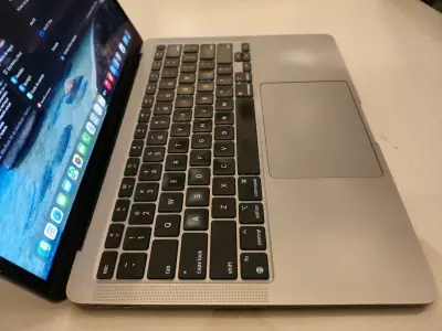 MacBook air 13,3 M1 16GB SSD256 2020 - miniatura 2