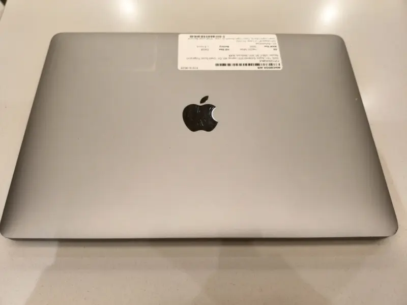 MacBook air 13,3 M1 16GB SSD256 2020 - 4