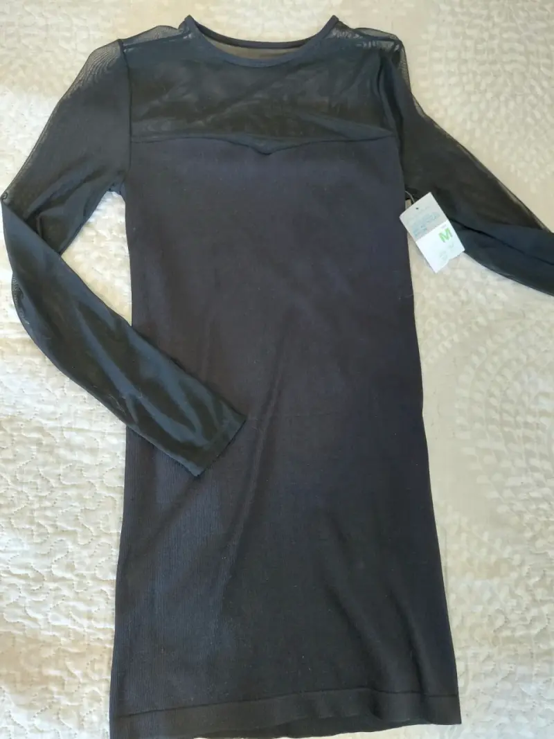 Vestido negro manga larga talla M