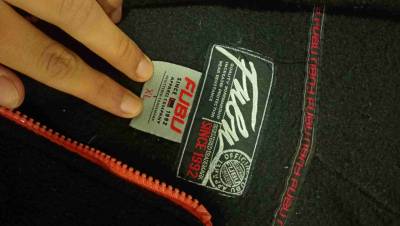 Polerón negro Fubu con capucha - miniatura 2