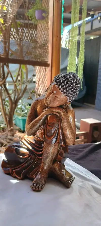 Estatua Buda Siddhartha 22cm - miniatura 2