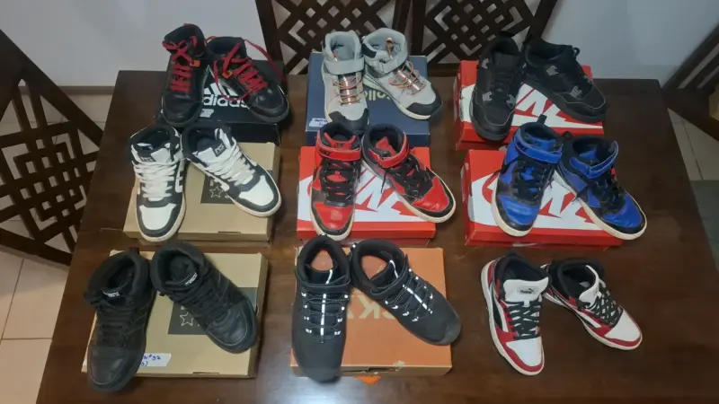Lote de zapatillas variadas