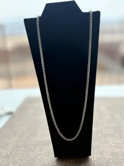 Cadena de plata gruesa - miniatura 1