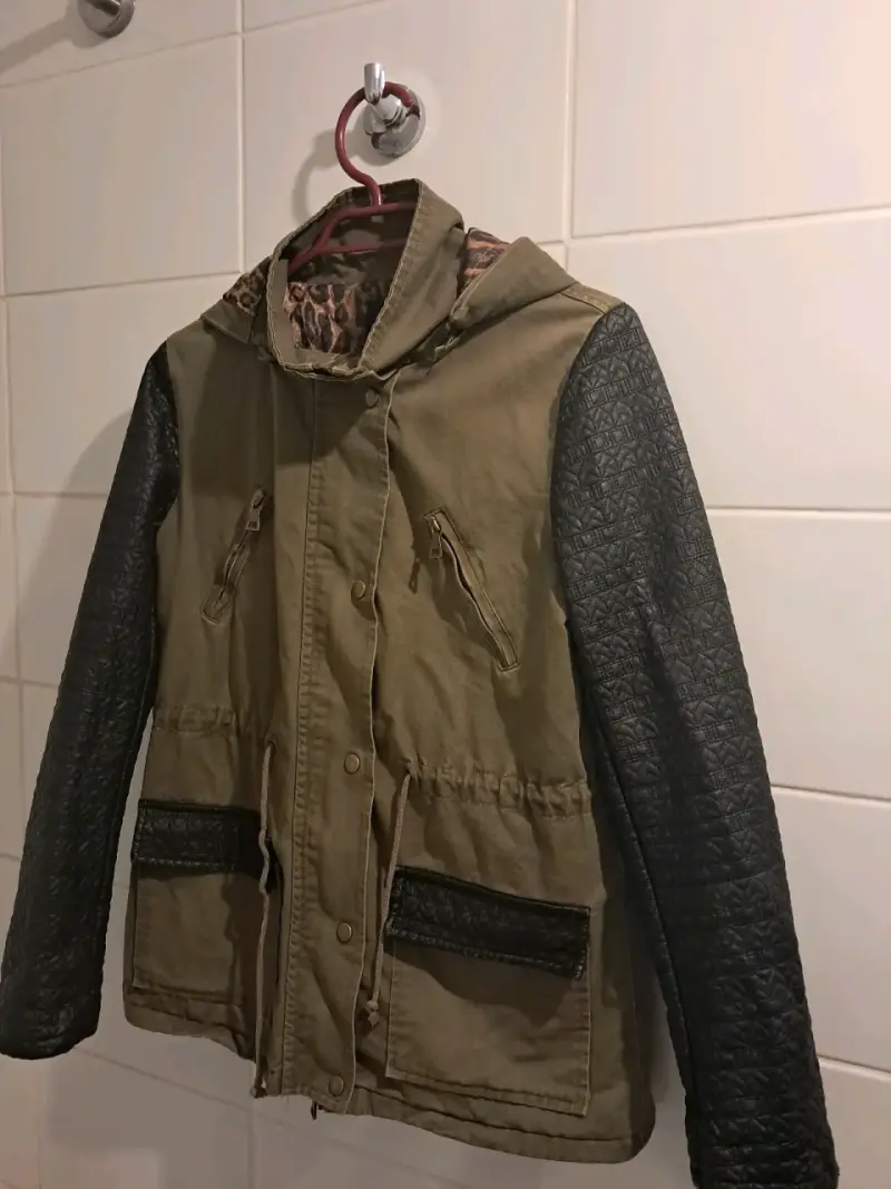 Chaqueta Massino verde y negra - 2