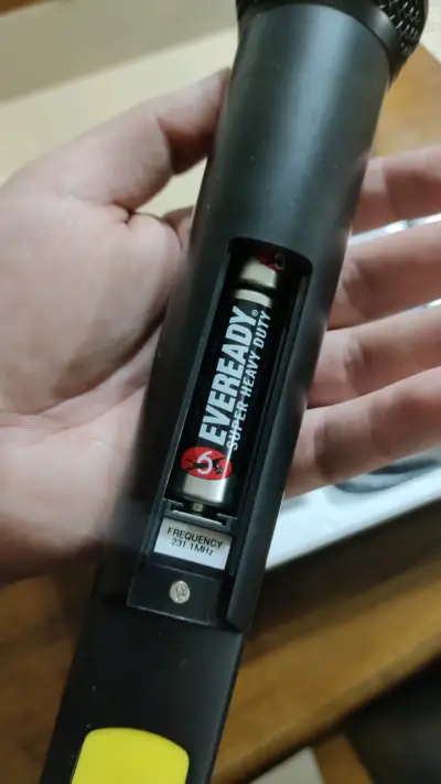 Micrófono inalámbrico SKP VHF 695 - miniatura 3