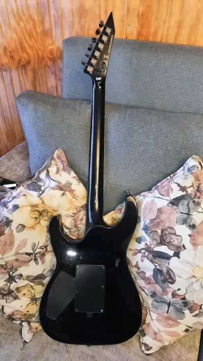 Guitarra eléctrica LTD M200FM - miniatura 3