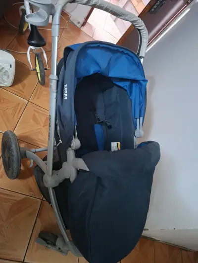 Coche para bebé Infanti azul - miniatura 2