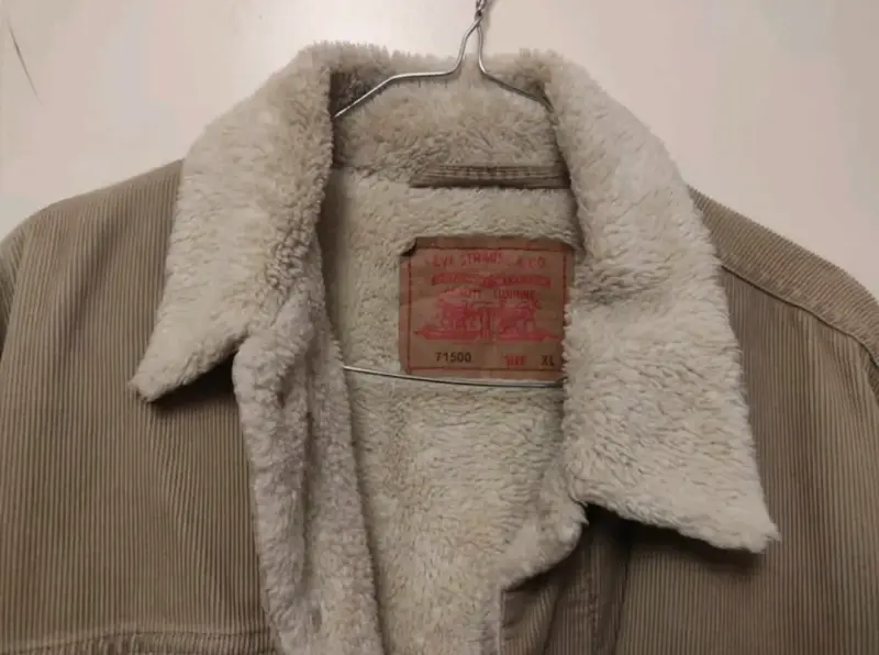 Levis Sherpa Jacket. Chaqueta de pana con forro - 2