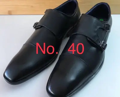 Zapatos formales negros n. 40 - miniatura 1
