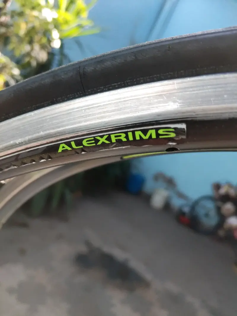 Aros de bicicleta en buen estado - 4