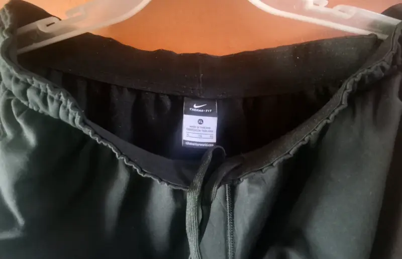 Pantalones deportivos negro Nike - 14
