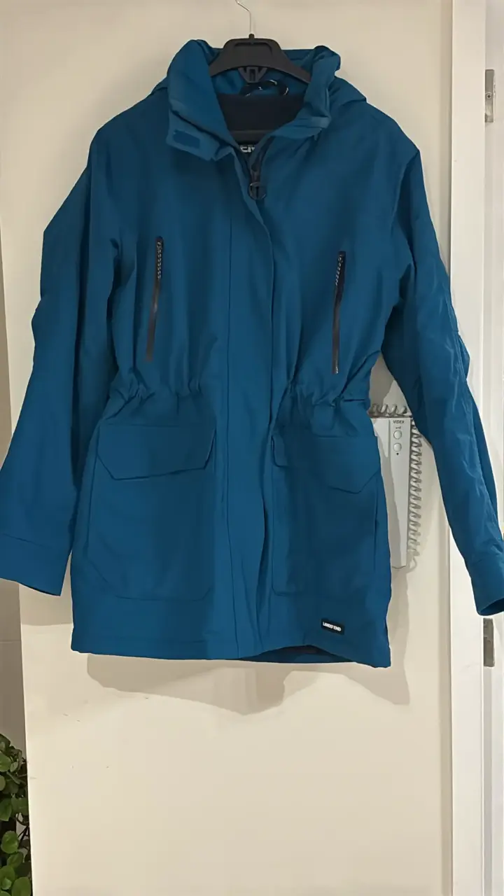 Parka azul acolchada