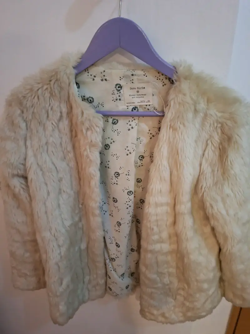 Chaqueta de piel sintética Zara