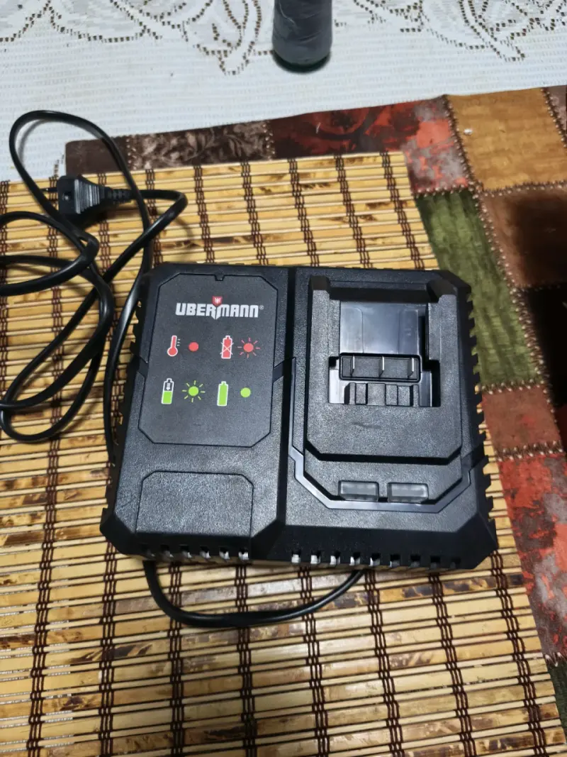 Taladro inalámbrico Ubermann 20V - 6