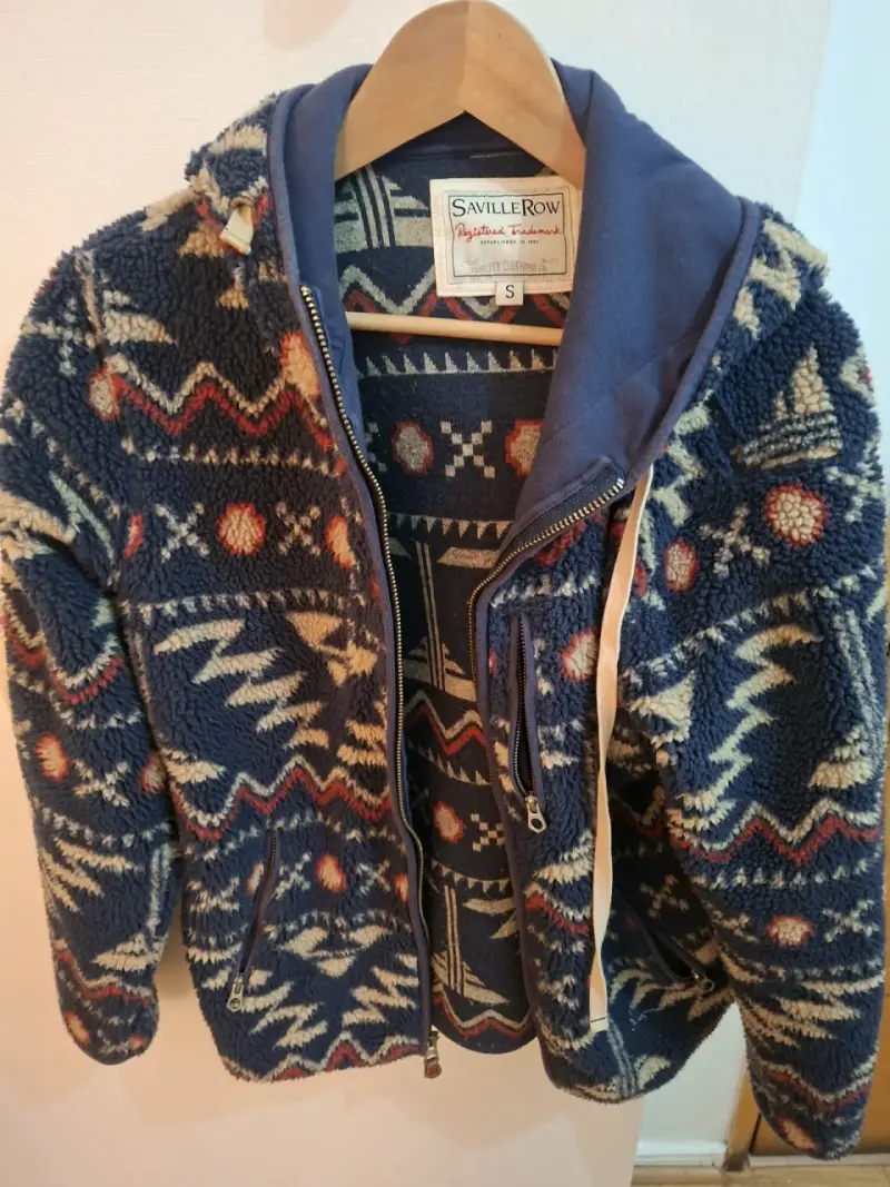 Chaqueta polar Saville Row estampada