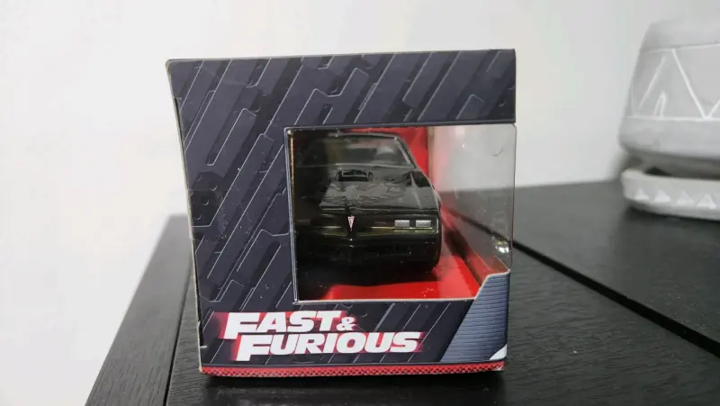 Auto a escala Pontiac Firebird - 2