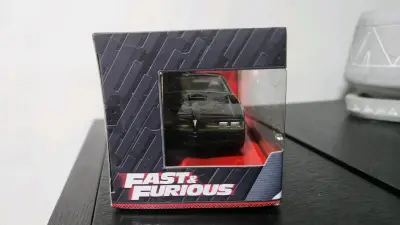Auto a escala Pontiac Firebird - miniatura 2