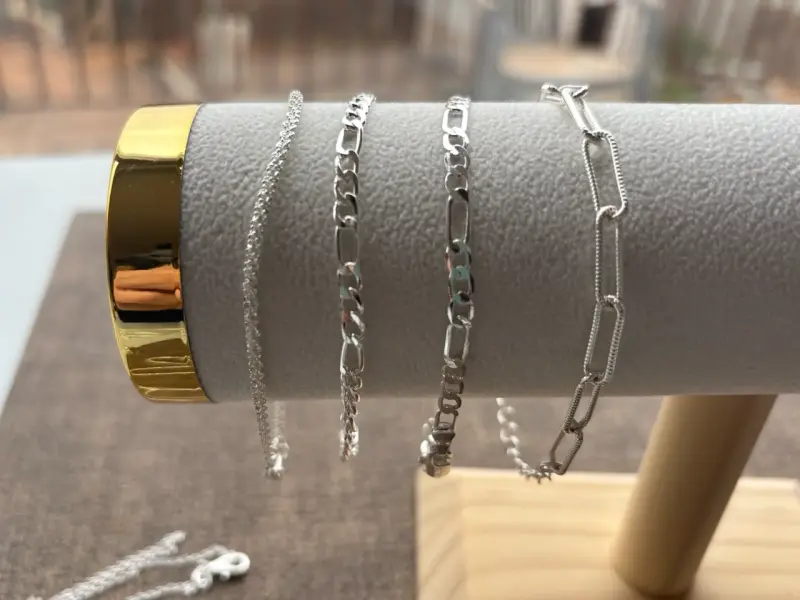 Pulseras de plata variadas - 2