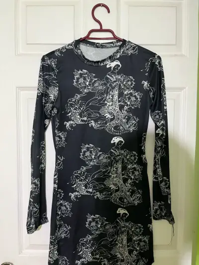 Vestido estampado negro y blanco - miniatura 1