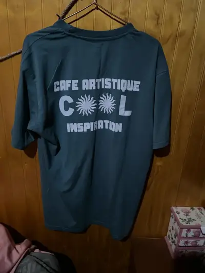 Polera azul con estampado - miniatura 2