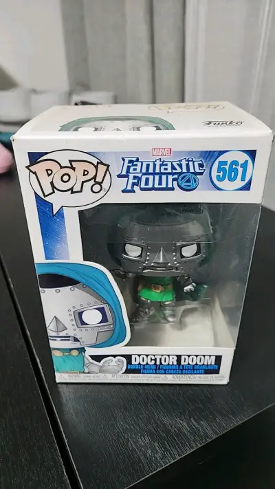 Figura Funko Pop Doctor Doom - miniatura 1