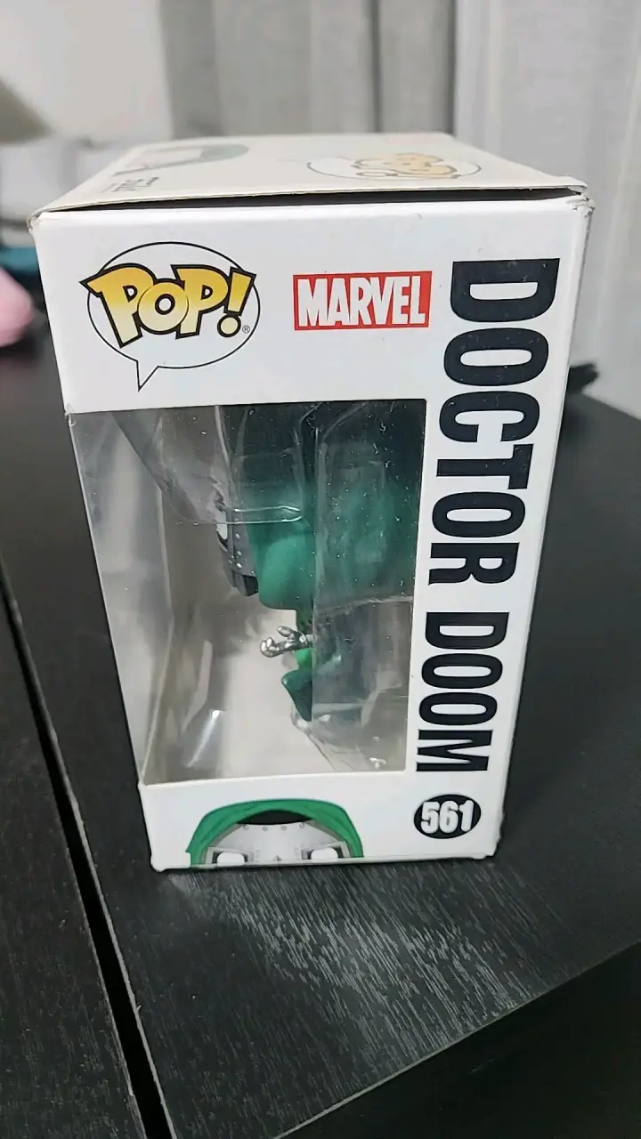 Figura Funko Pop Doctor Doom - 3