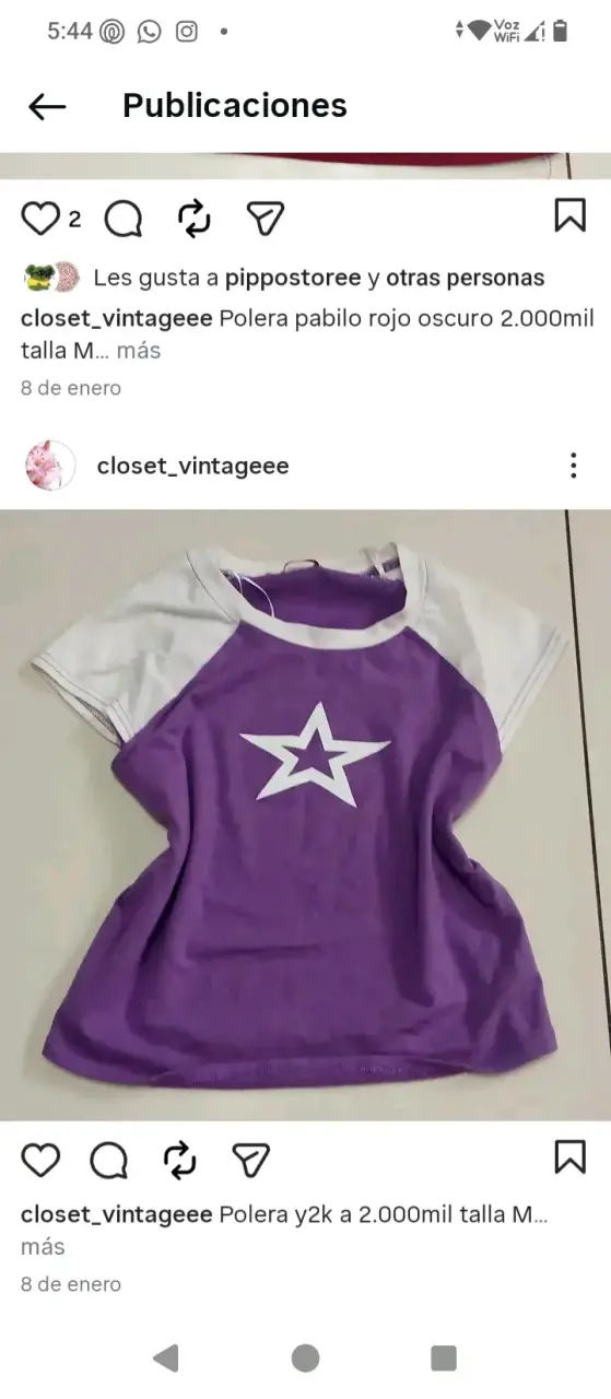 Polera roja de tirantes y polera de estrellas - 2