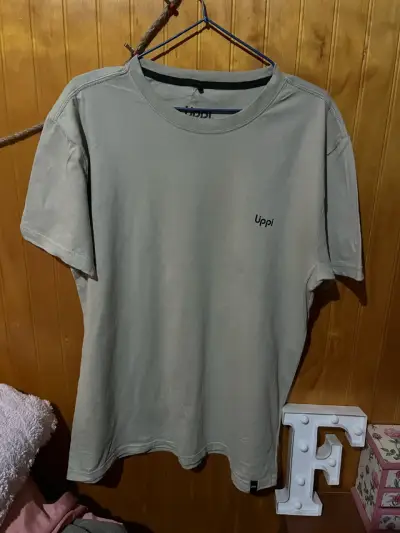 Polera gris Upp simple - miniatura 1