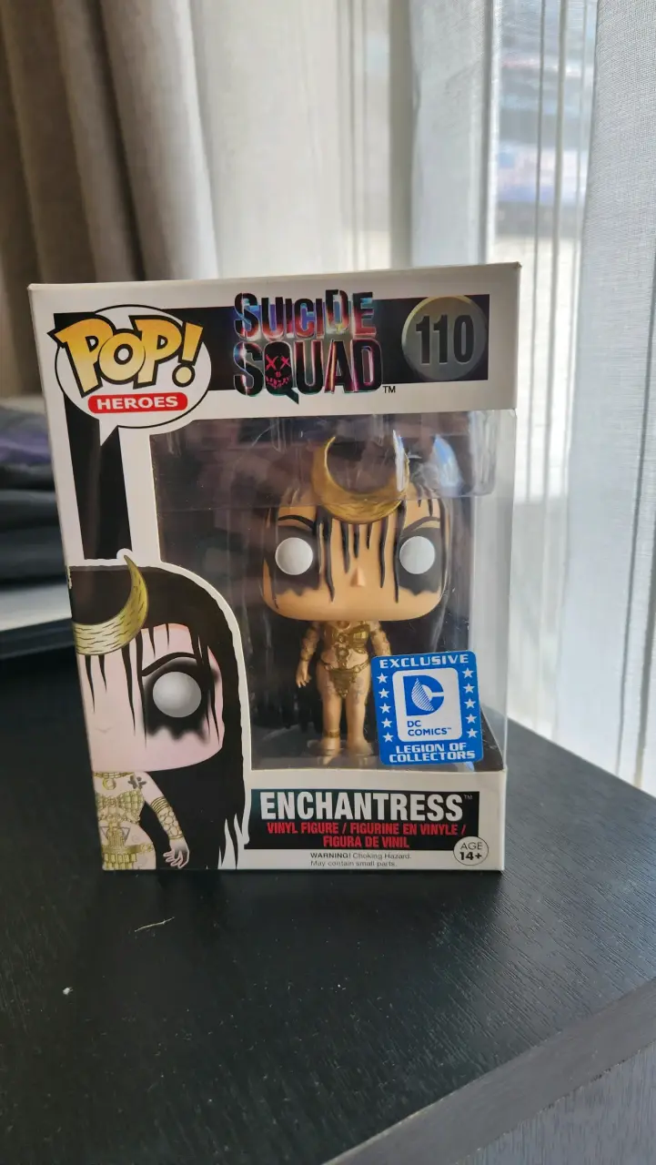 Funko Pop Enchantress DC Comics - 2