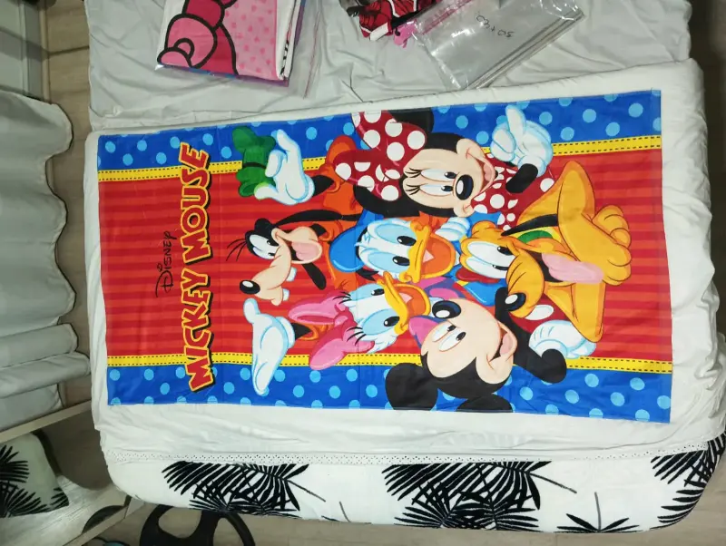 Toalla Disney Mickey Mouse x mayor $3000