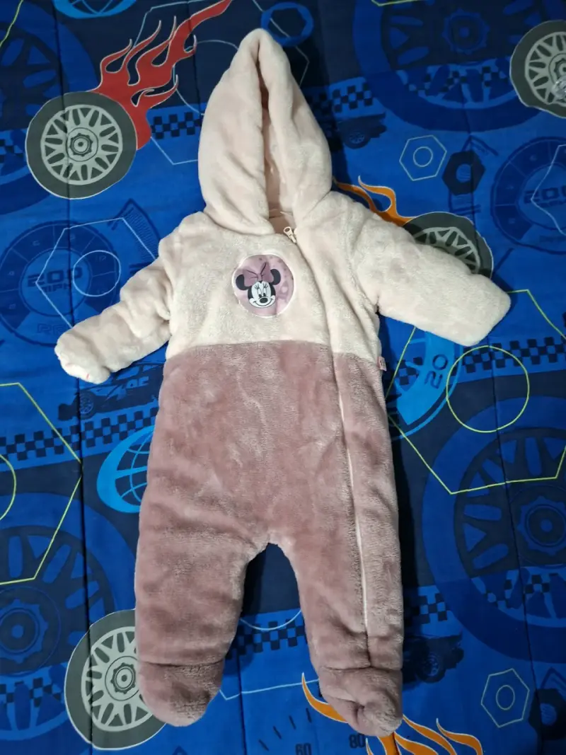 Enterito polar rosado infantil