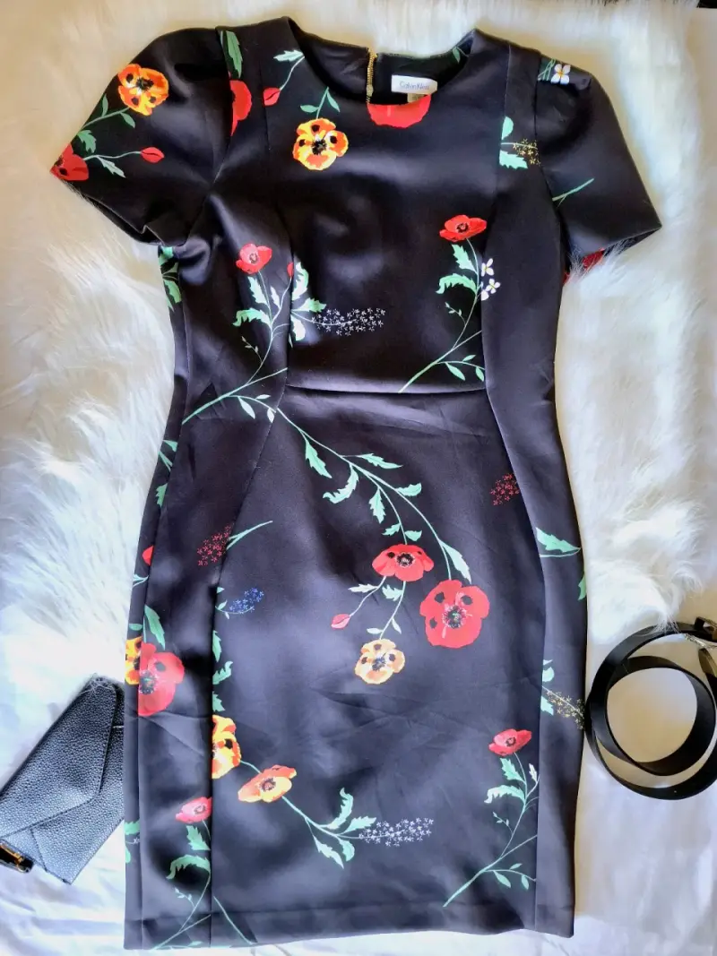 Vestido floral Calvin Klein