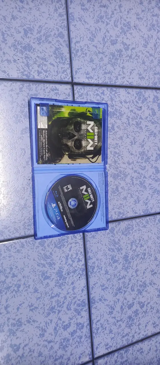 Lote de juegos PS4 - 4