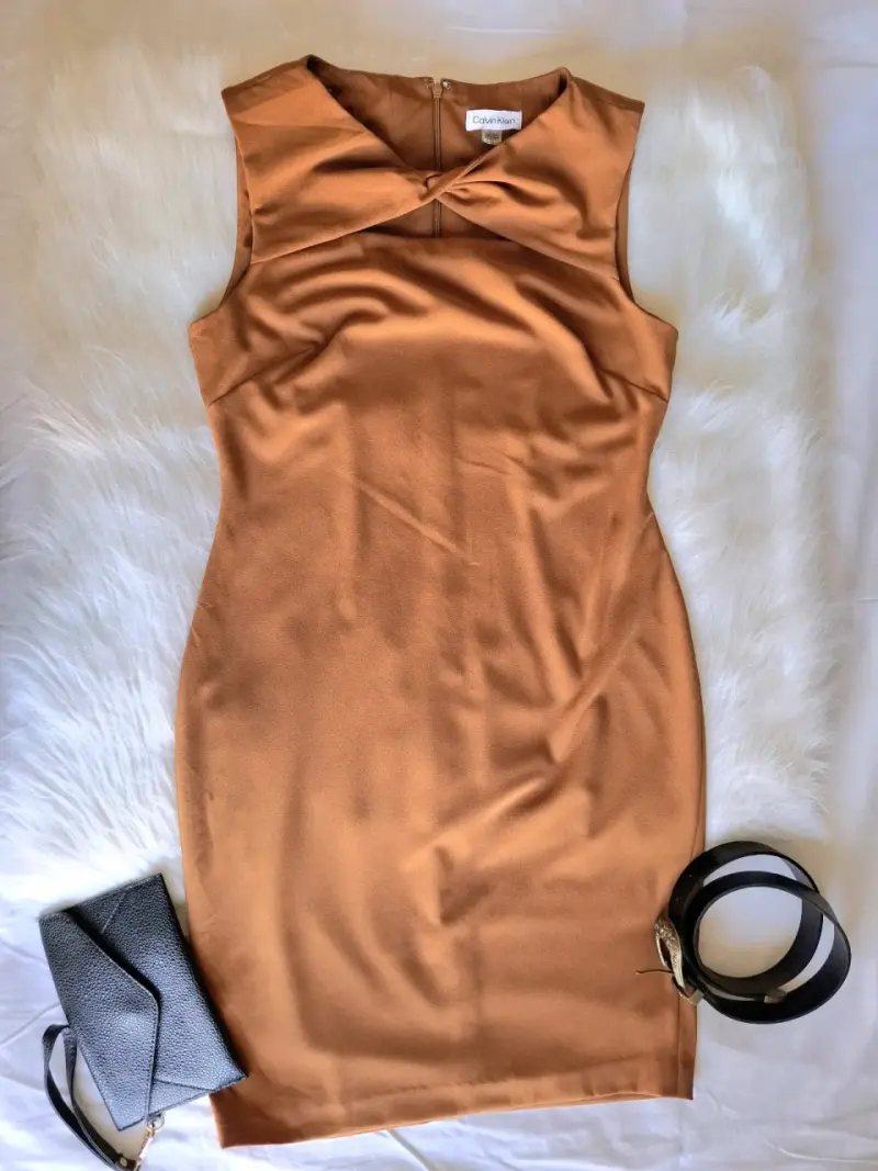Vestido Calvin Klein marrón