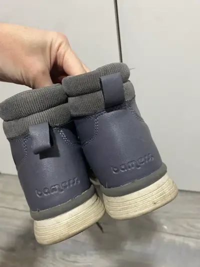 Botas de cuero gris oscuro - miniatura 2
