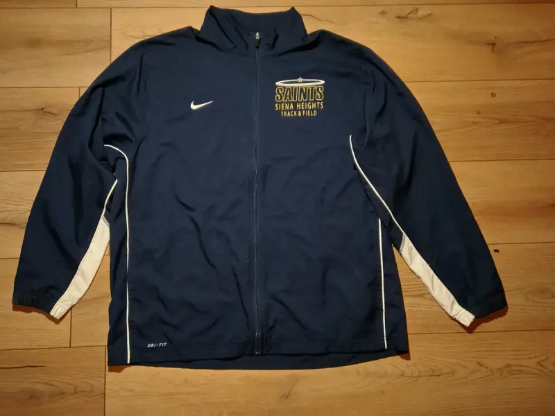 Chaqueta Nike deportiva azul