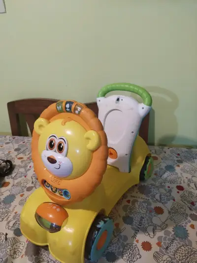 Andador, Auto de juguete para niños - miniatura 2