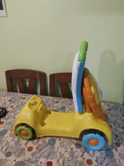 Andador, Auto de juguete para niños - miniatura 4