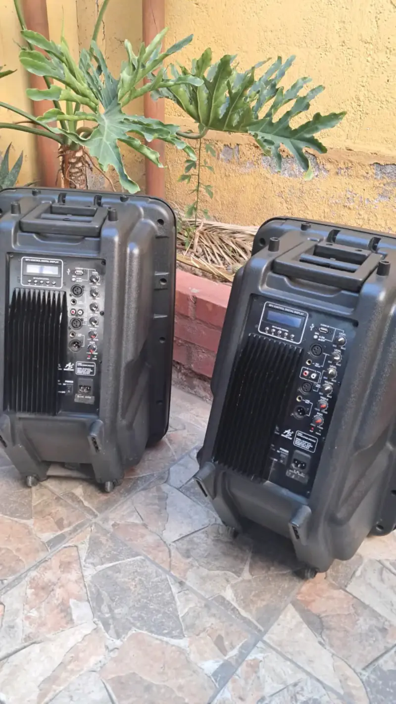 Parlantes de sonido portátil amplificados - 3