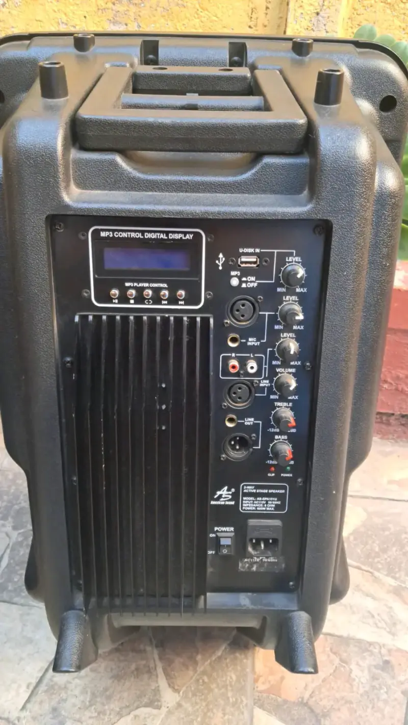 Parlantes de sonido portátil amplificados - 4