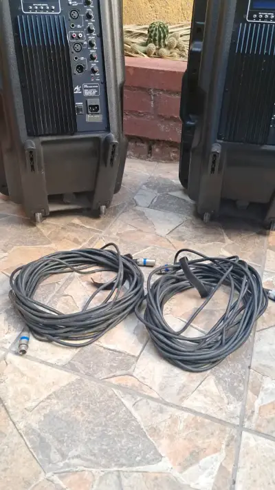 Parlantes de sonido portátil amplificados - miniatura 6