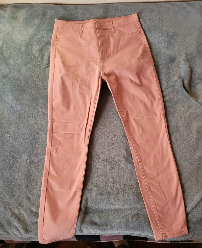 Pantalón rosado para mujer