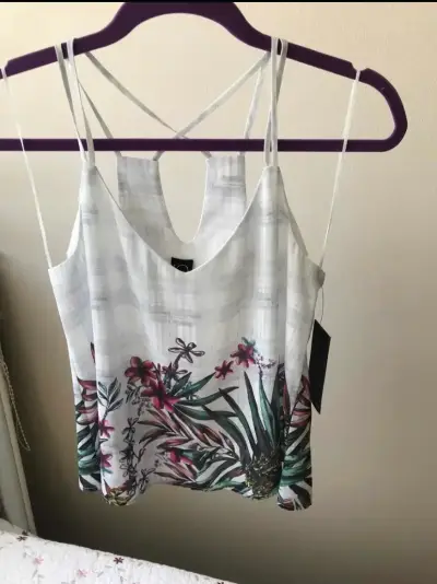 Polera IO estampada floral mujer - miniatura 1