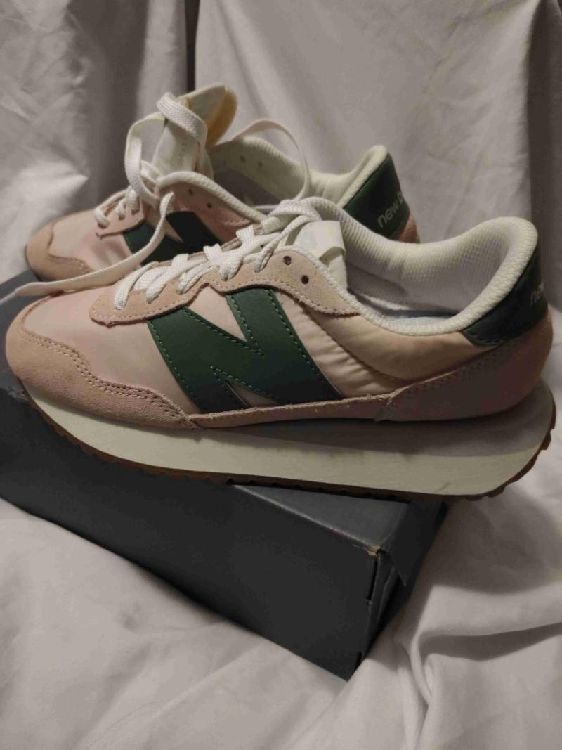 Zapatillas deportivas rosa y verde - 3