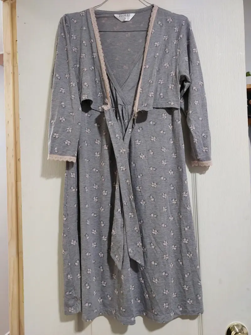 Bata gris de lactancia talla S - 2