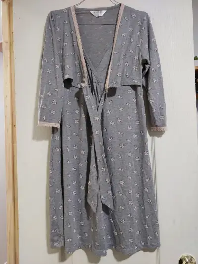 Bata gris de lactancia talla S - miniatura 2