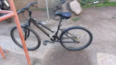 Bicicleta trek 820 aro 26 - miniatura 4