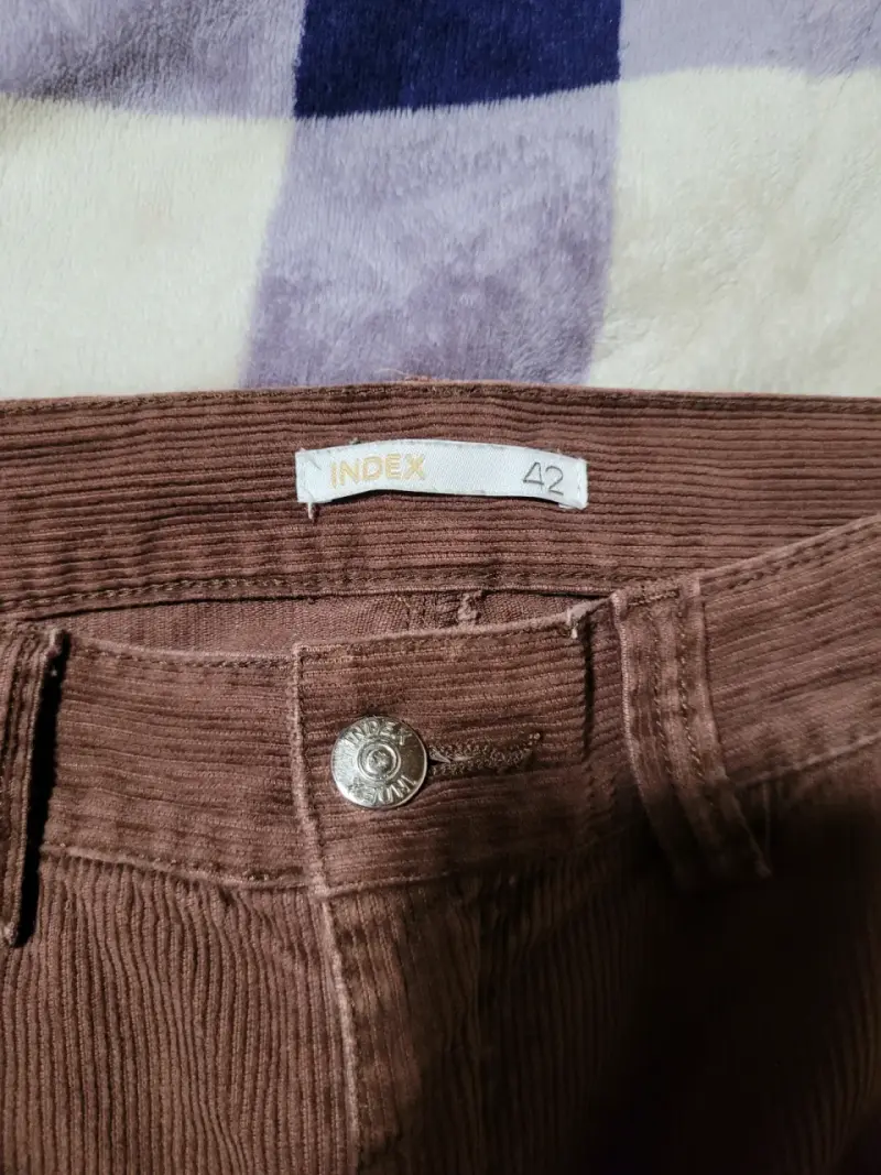 Pantalones cargo de pana marrón - 2
