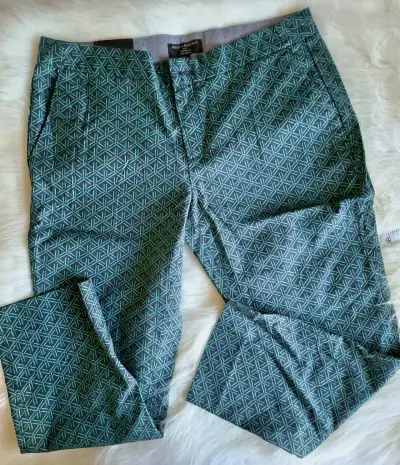 Pantalones estampados geométricos verde - miniatura 1